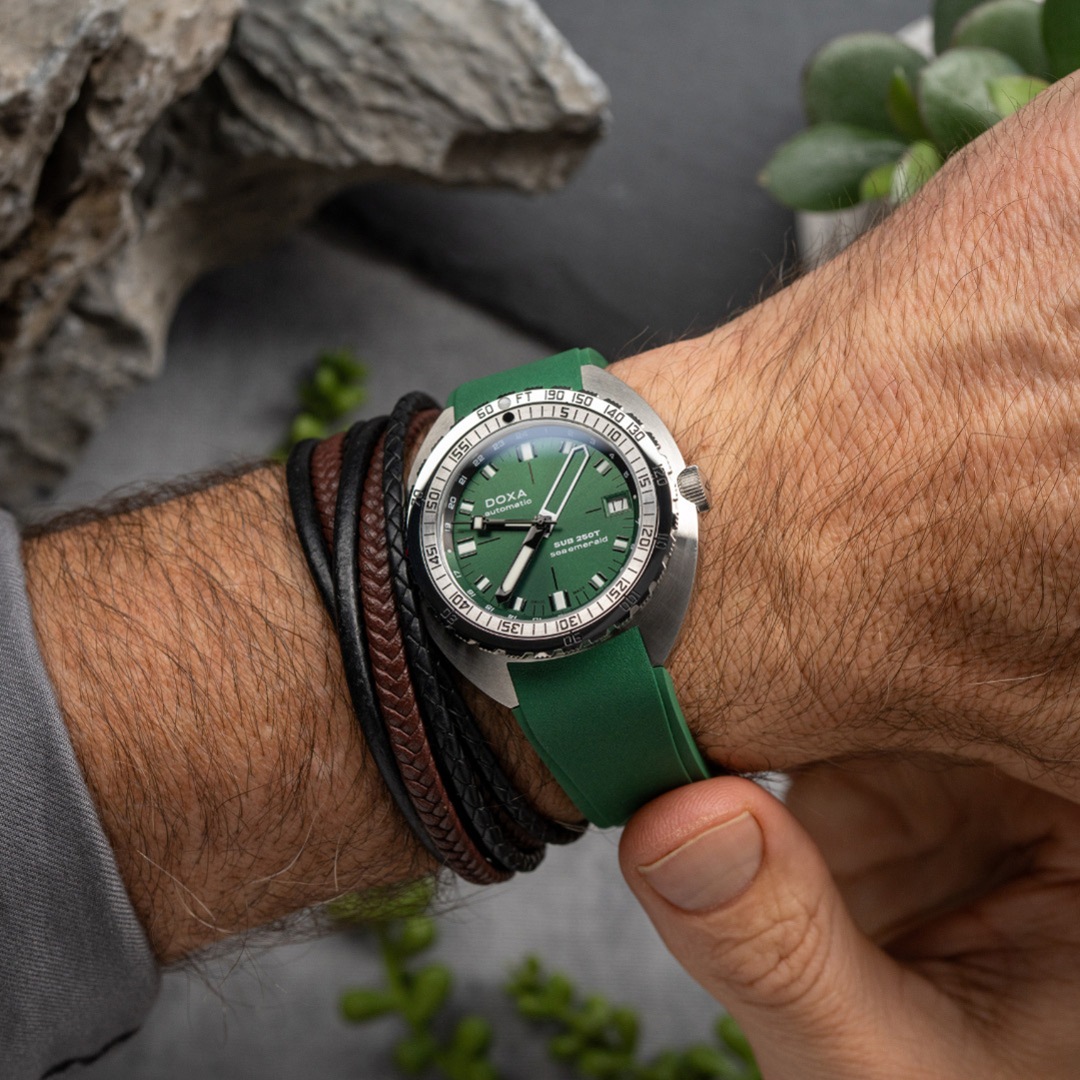 Doxa SUB 250T GMT Sea Emerald