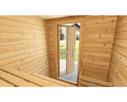 Weka Naantali saunacabine inclusief 9 kW kachel en geïntegreerde bedieningseenheid met houten deur en geïsoleerd glas.