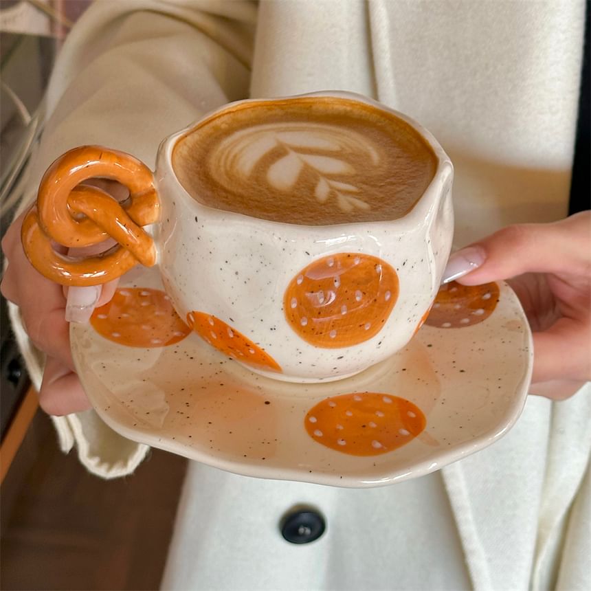 Minbrogy - Bakkerij Onregelmatige Keramische Drinkbeker met Schotel