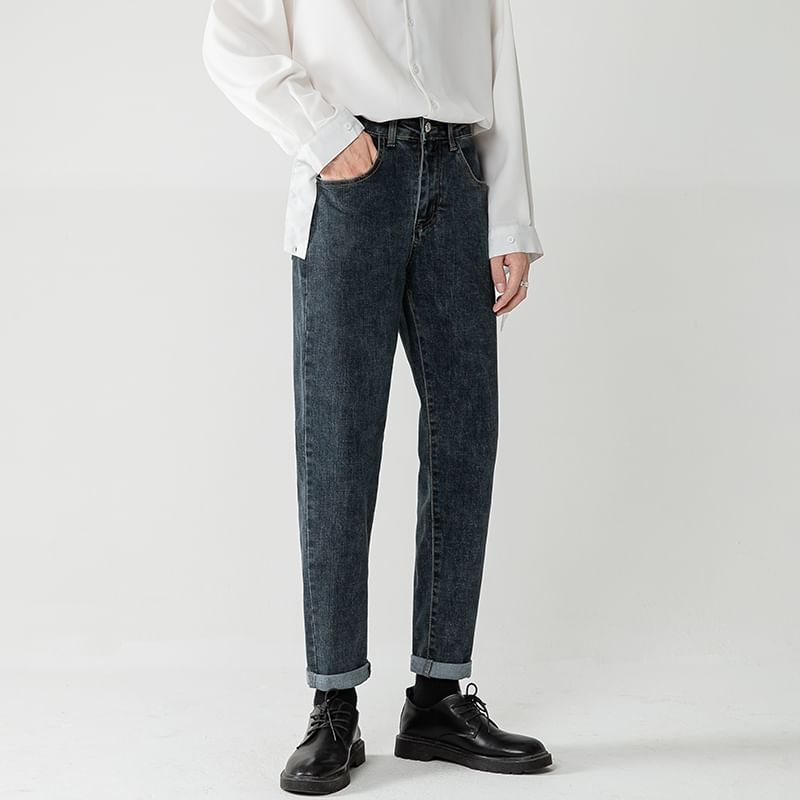 Lorencho - Mid Rise Washed Cropped Tapered Jeans