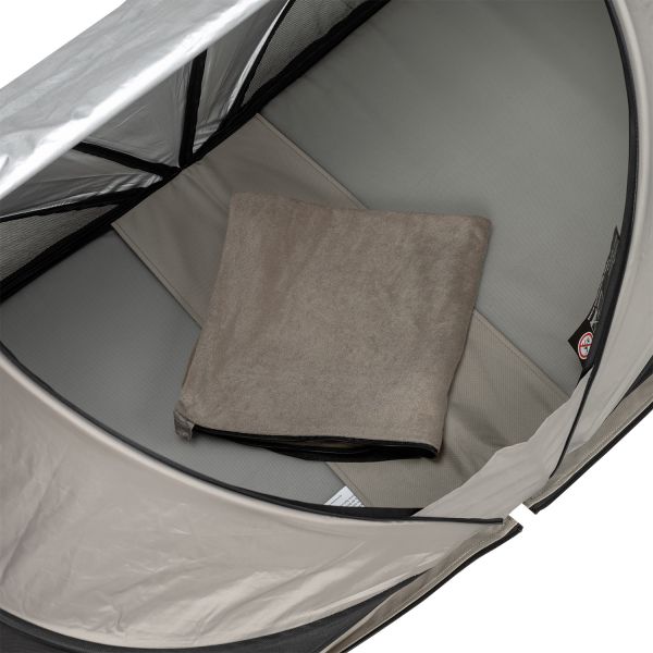 Qute Q-Camp Babytent - Black / Desert