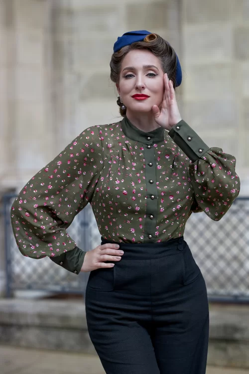 Miss Candyfloss Ophelia Juniper floral blouse in olijfgroen