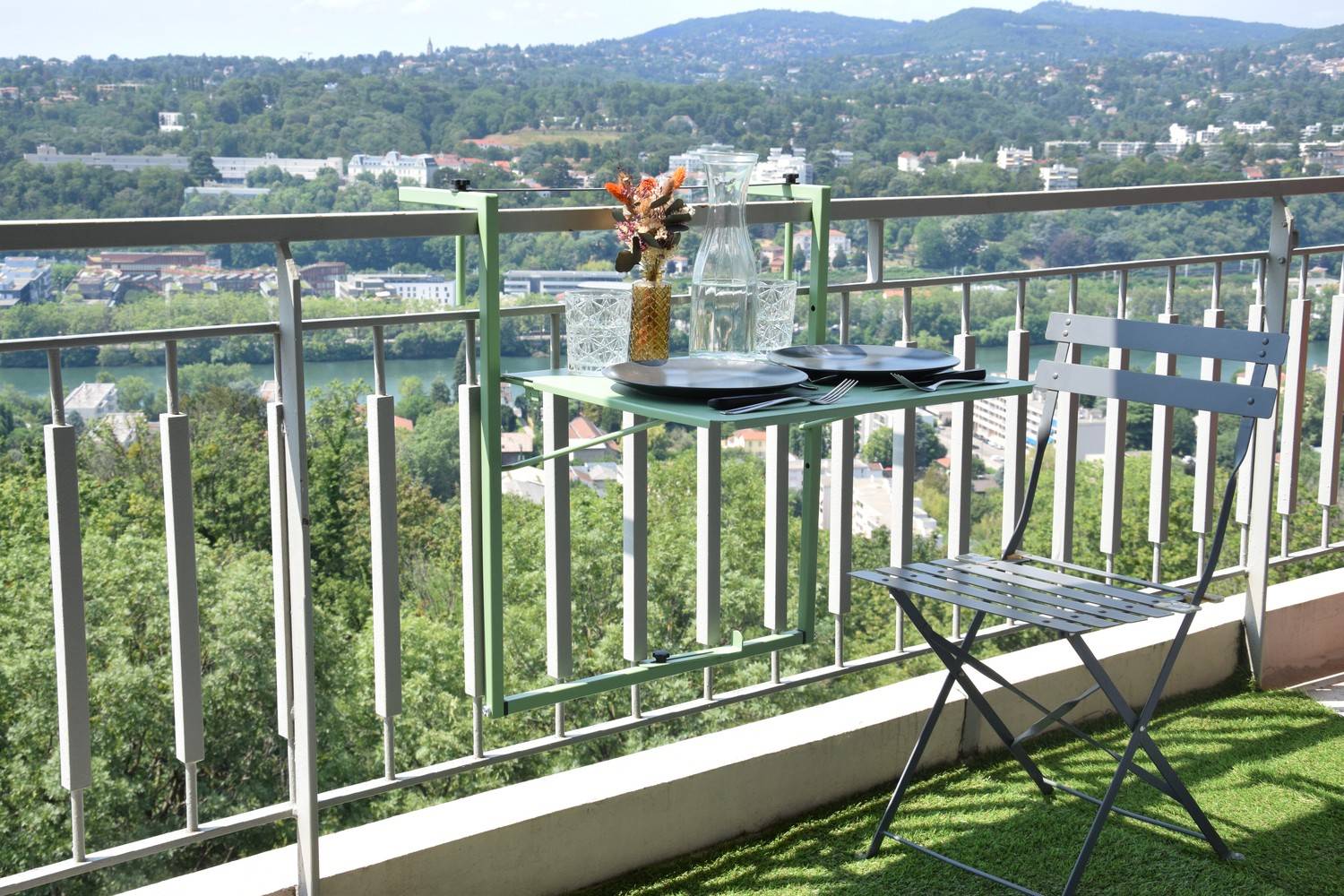 Table de balcon réglable soléa - 55x45 cm - vert pâle