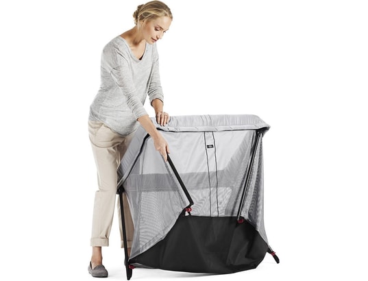 BABYBJORN - Lit parapluie Lit de voyage Light argent - 040248