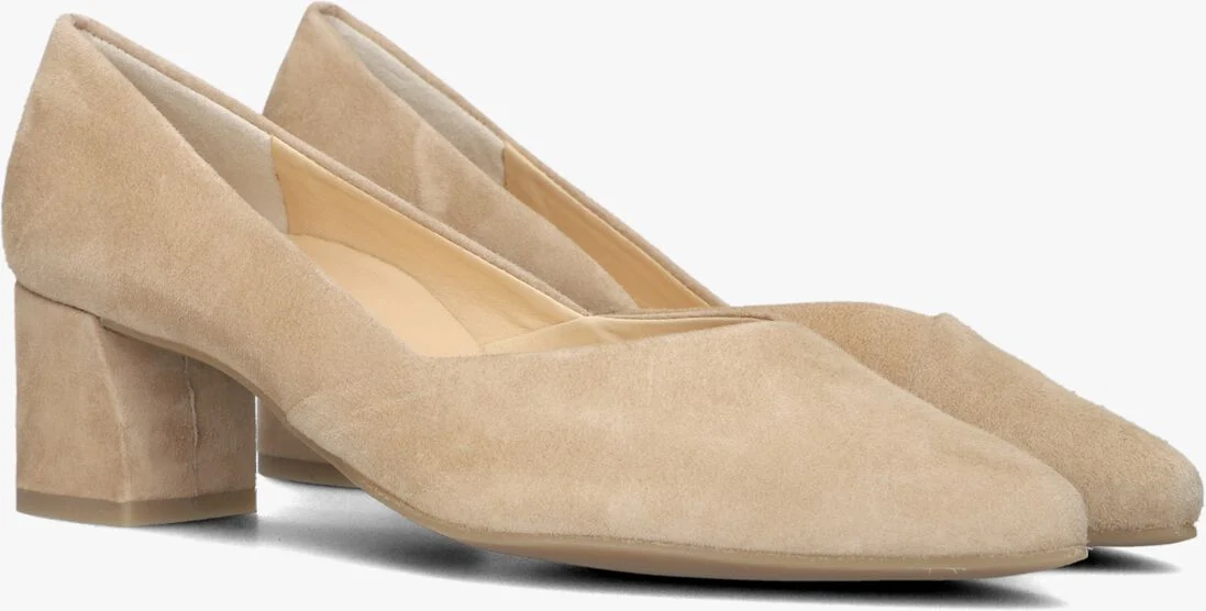 PAUL GREEN beige paul green pumps 3740