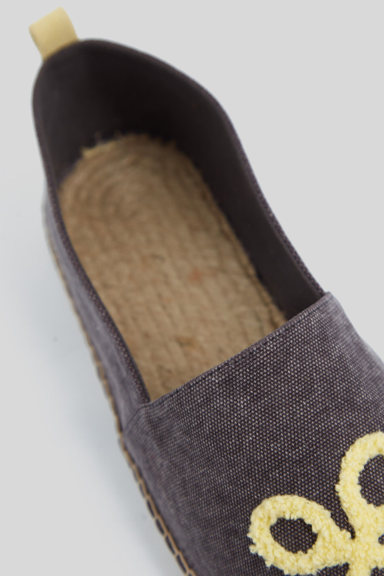 Tênis amarelo Navy - Azul marinho