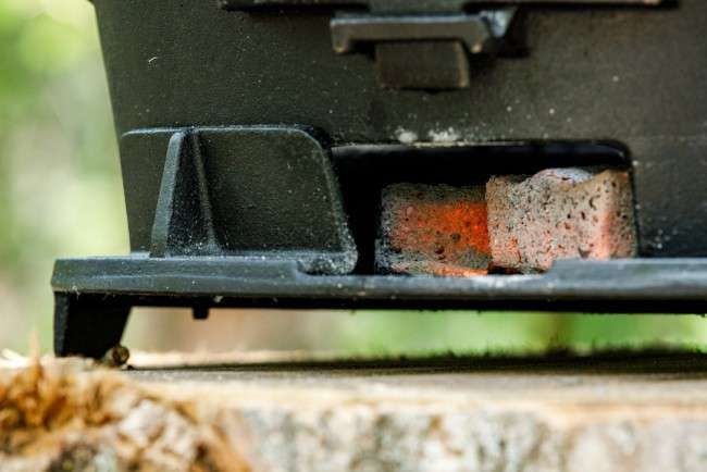 Petromax Feuergrill tg3 gusseiserne Grill- und Kochstelle