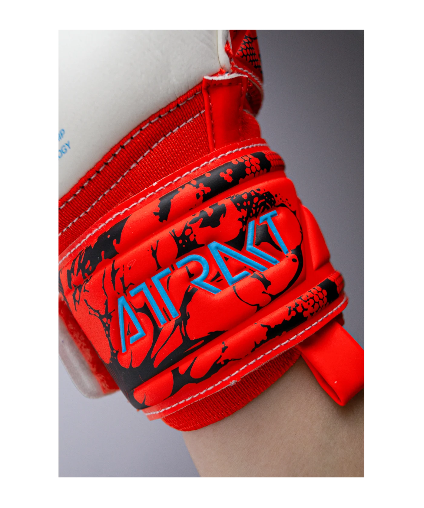 Reusch Attrakt Grip TW-Handschuhe Rot Blau F3334