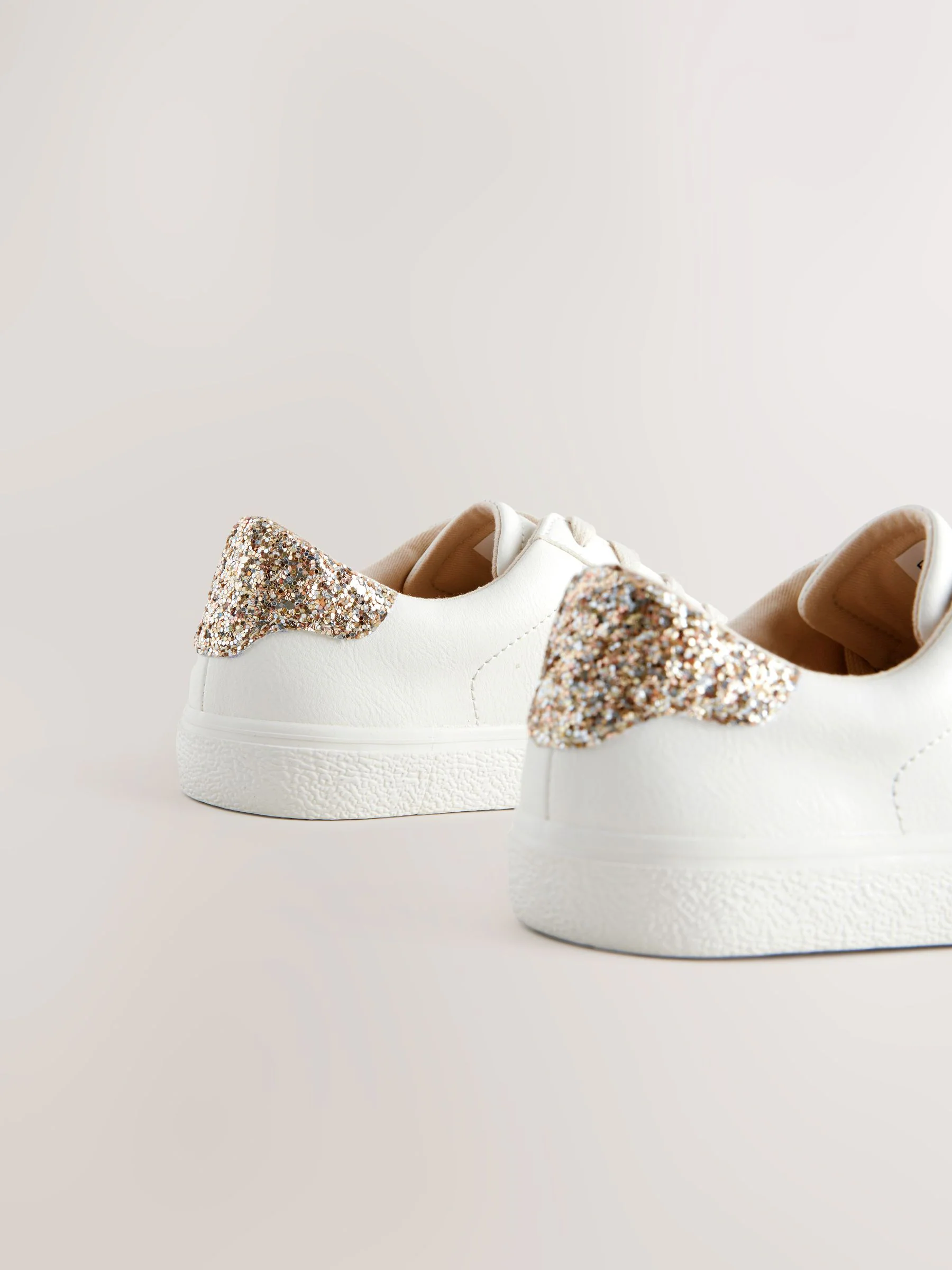 Neutraal - Sneaker met veters