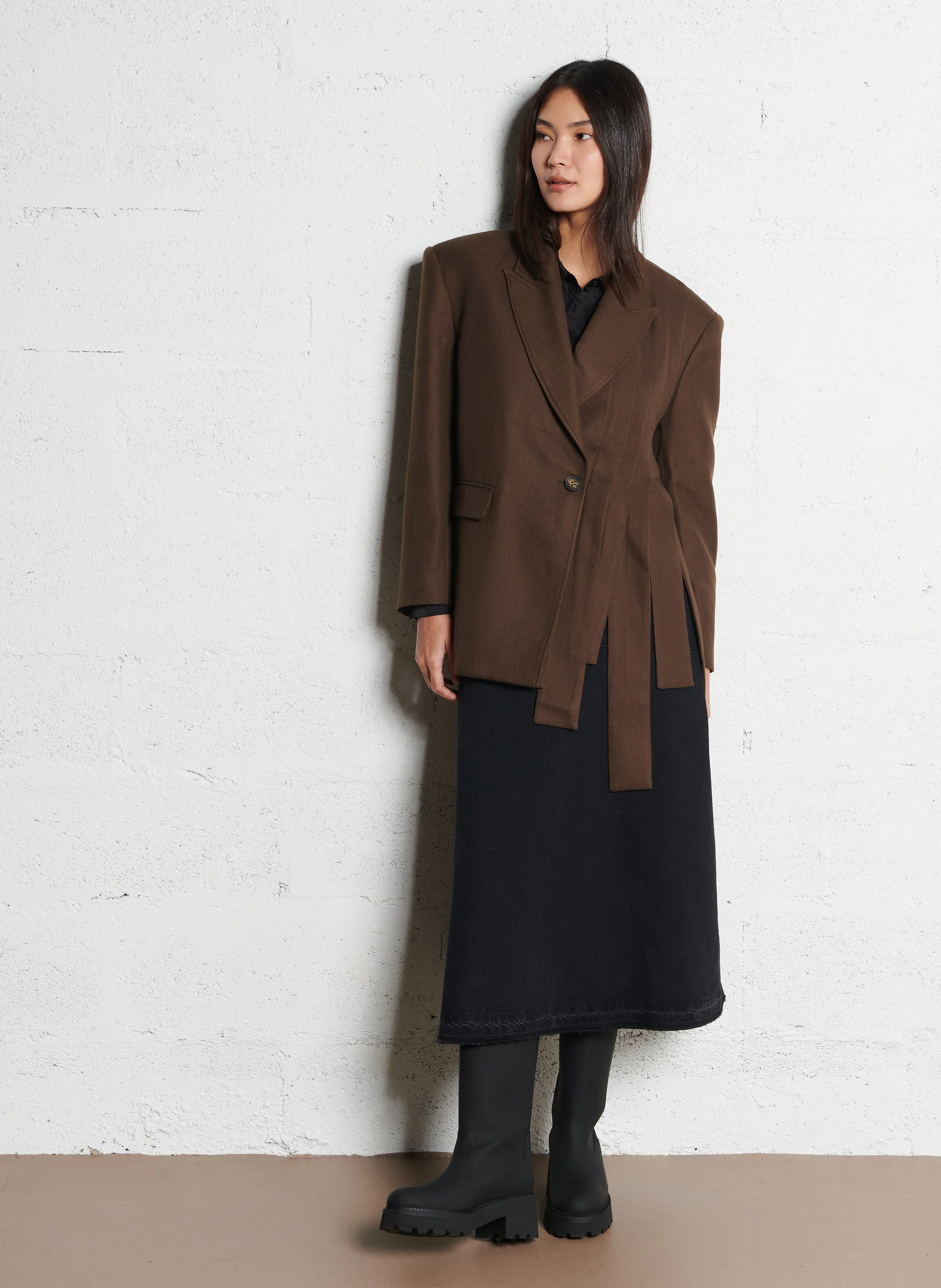 CLAINE - Bottines crantées en cuir| Noir