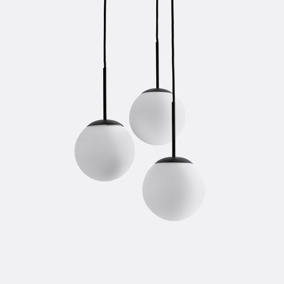 LA REDOUTE INTERIEURS<br>Luminária pendente em metal e opala, Theide