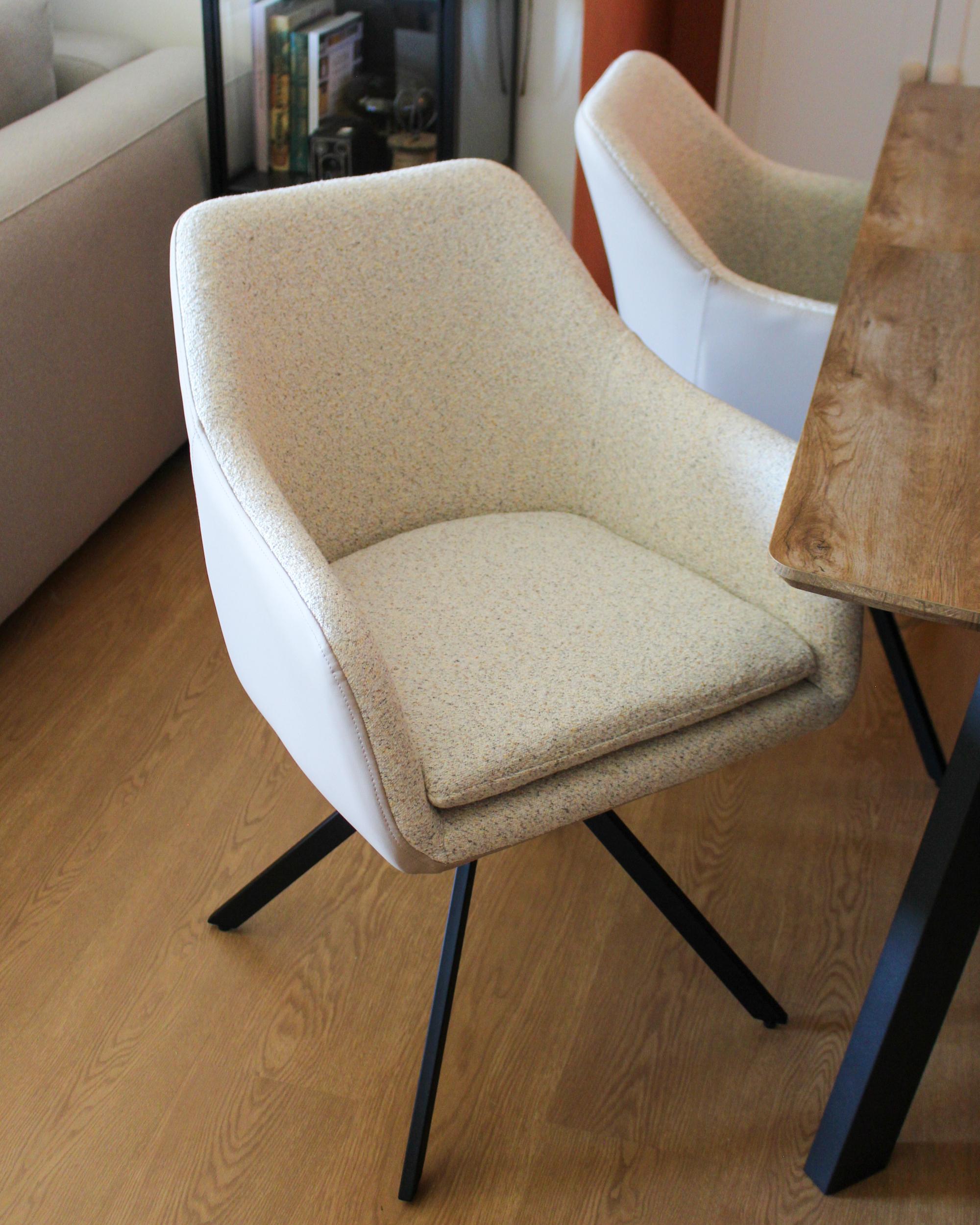 Set van 2 eetkamerstoelen LITHIA Bouclé Lichtbeige