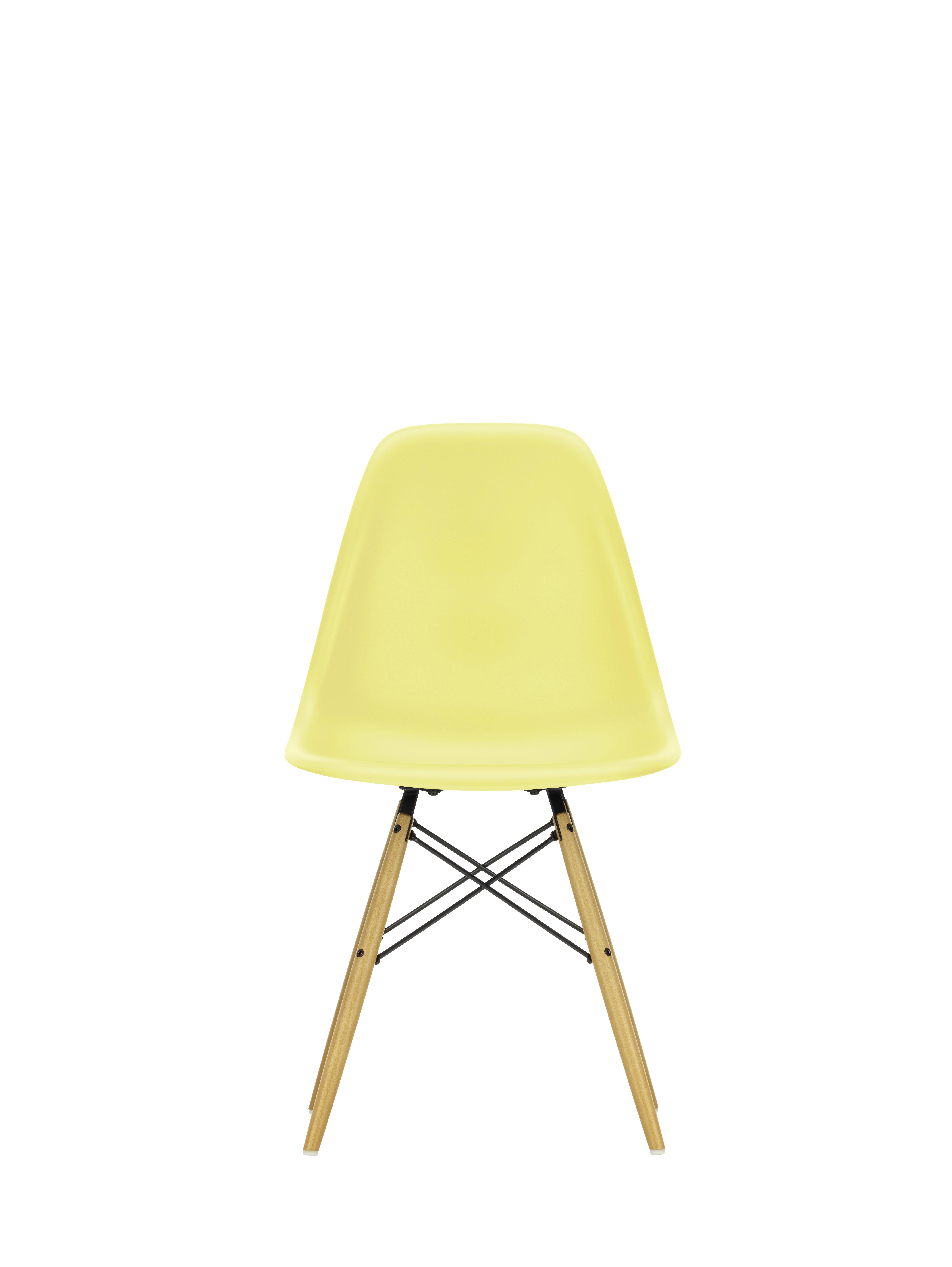 Vitra Eames Plastic Side Chair DSW