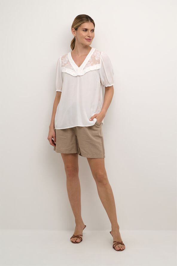 Culture CUasmine SS Blouse Spring gardenia