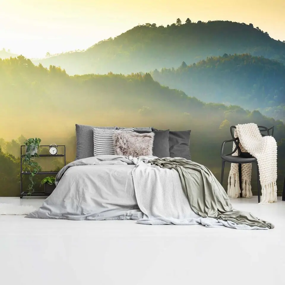 Fotobehang Heuvels bij zonsopgang - 260x384cm - Groen