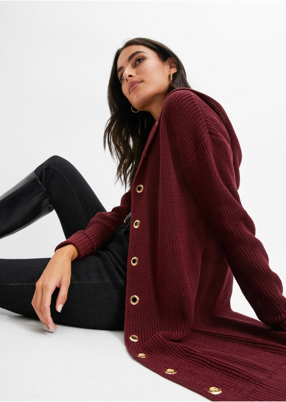 Gilet long en maille à capuche