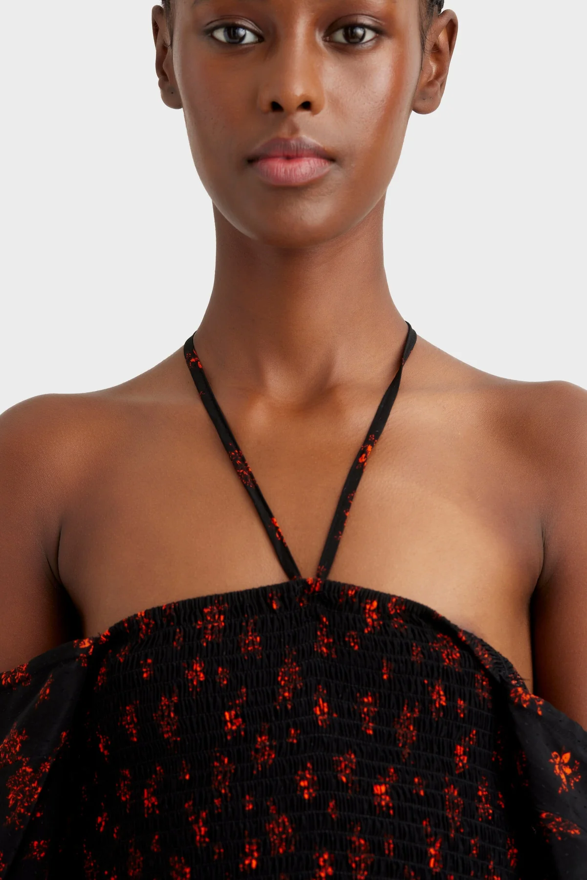 Gestuz SanvieGZ P short dress ditsy black and red flower