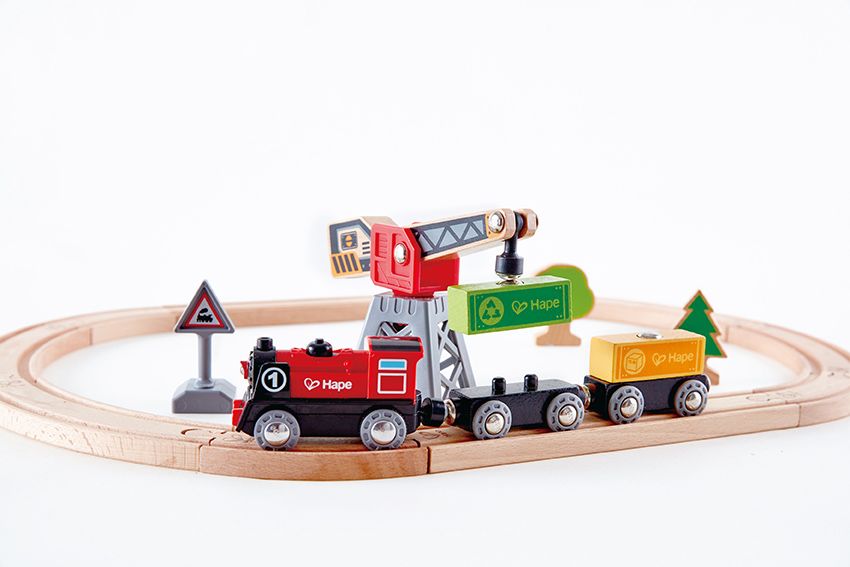 Hape Frachtlieferung-Eisenbahn, Kreis