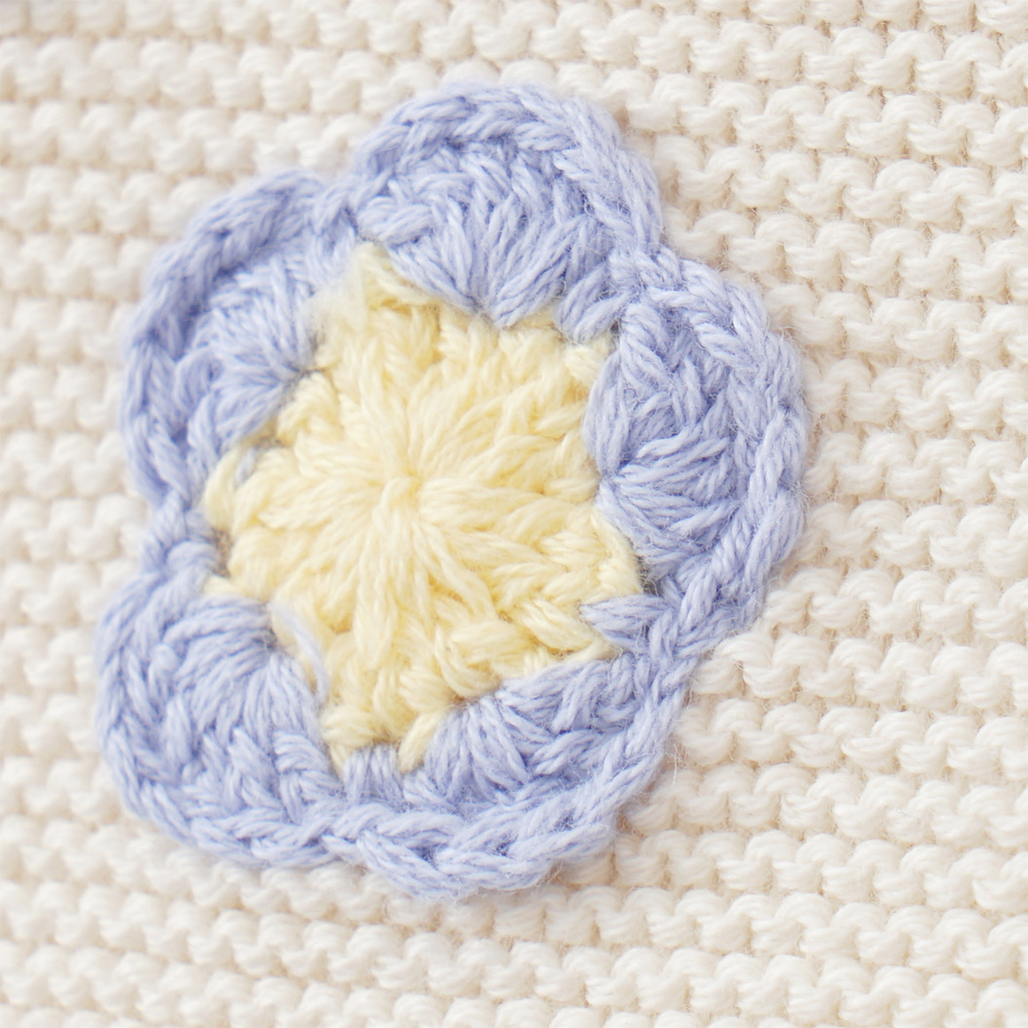 Topomini Baby Strickjacke mit Blumen-Applikation creme