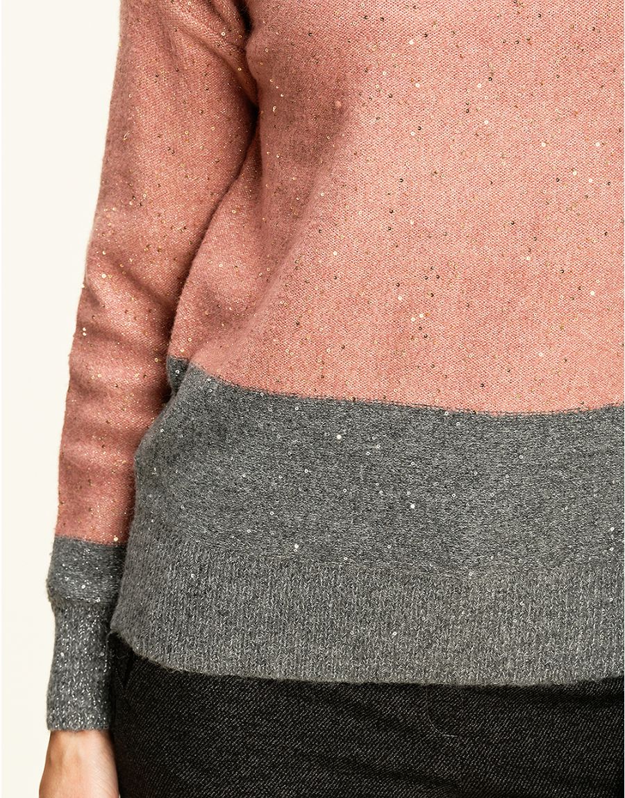 Pull ample col roulé rose