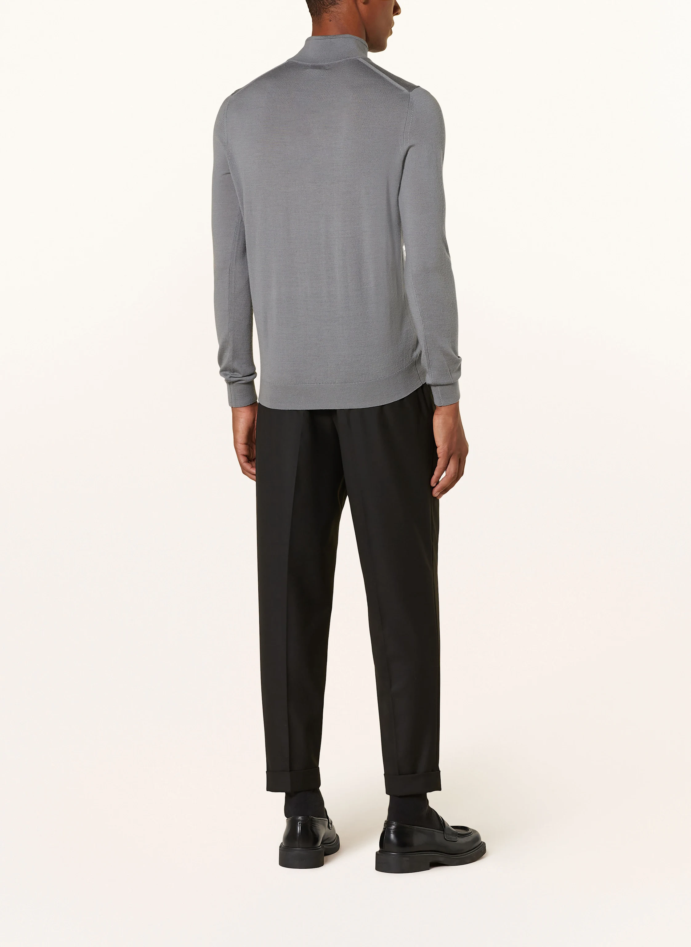 REISS Troyer BLACKHALL aus Merinowolle