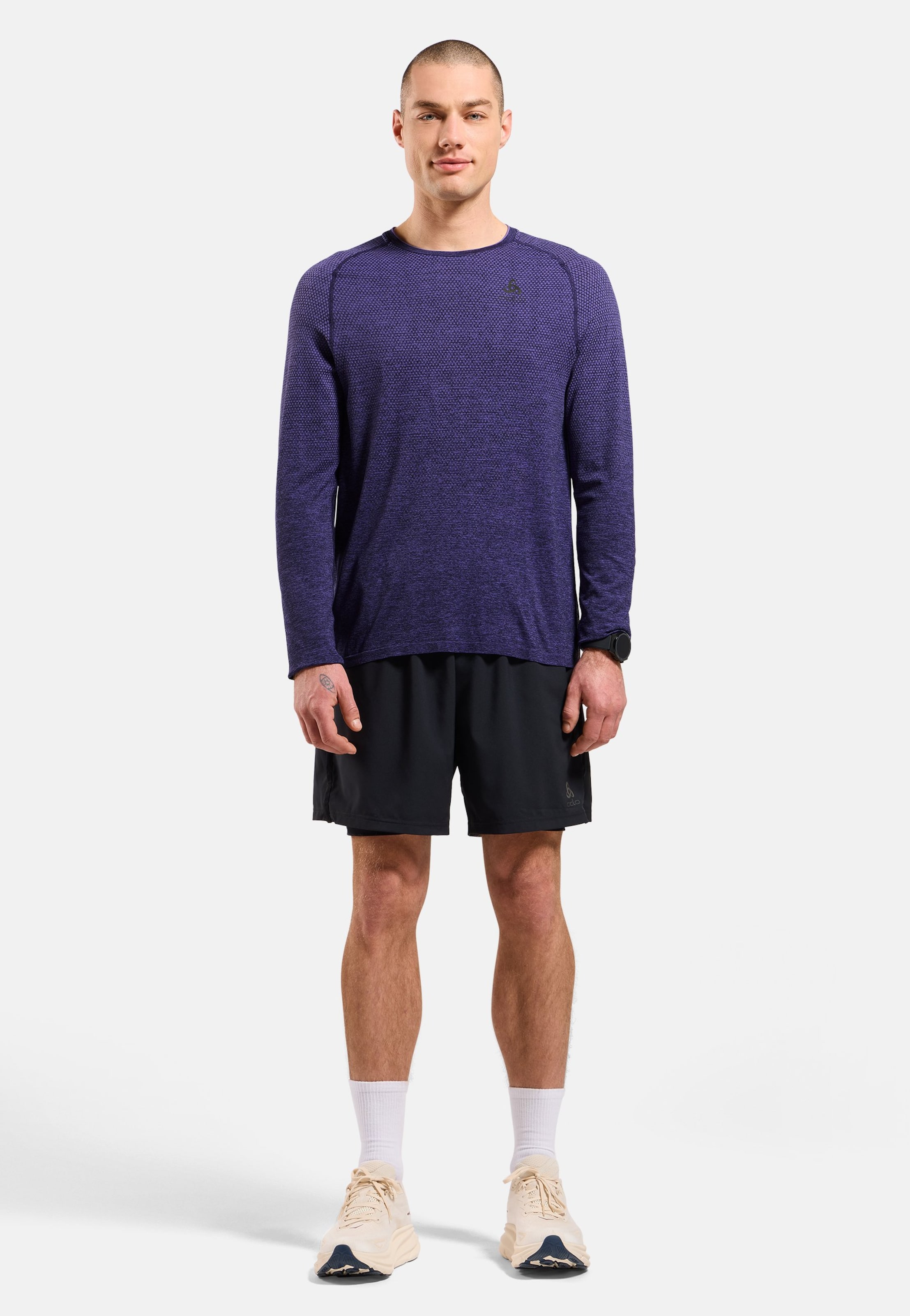 Essentials Seamless Langarm-Laufshirt in eclipse melange