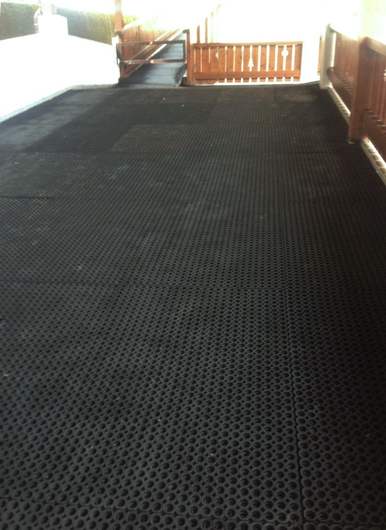 Rubberen ringmat op rol - Duurzaam - Dikte 23 mm - Breedte 100 cm