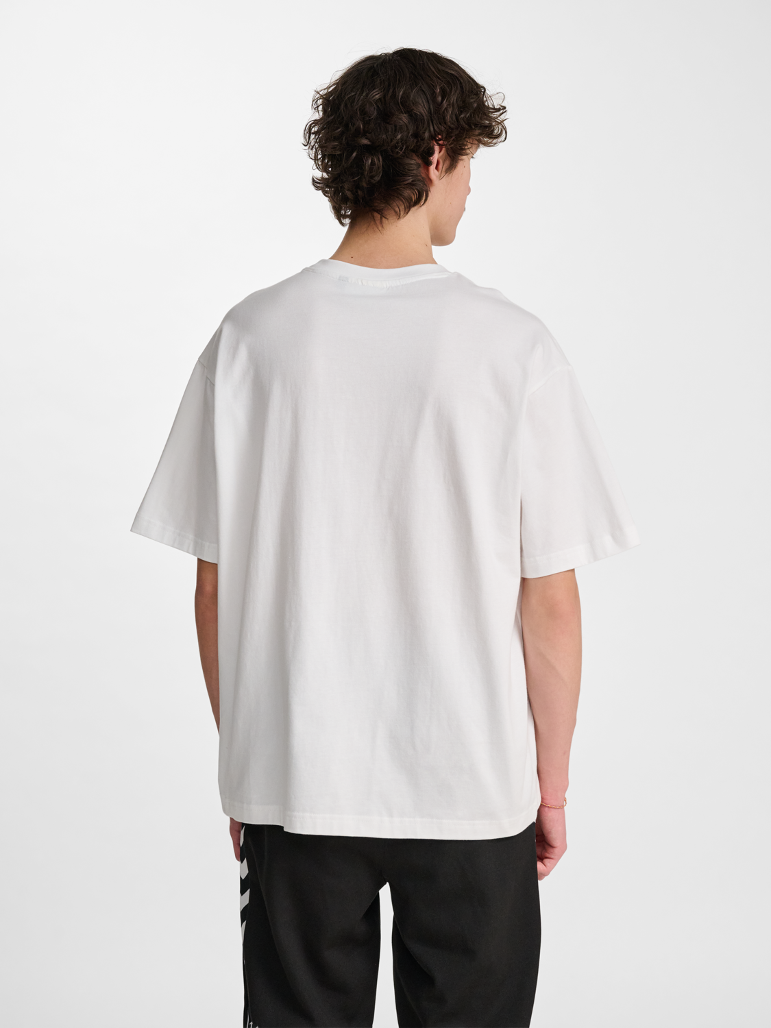 hmlLOOSE T-SHIRT BEE S/S