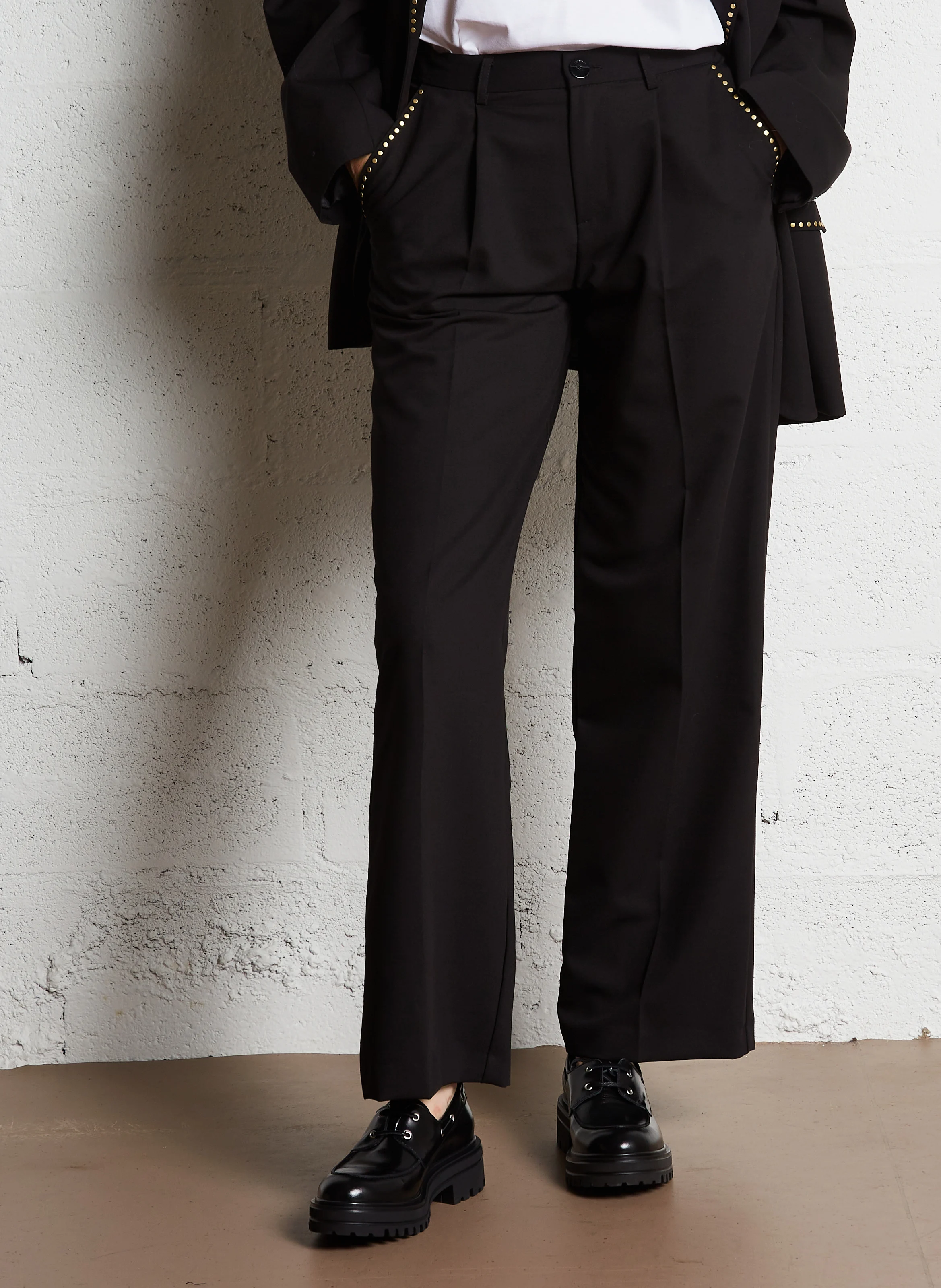 Pantalon droit à studs | Noir