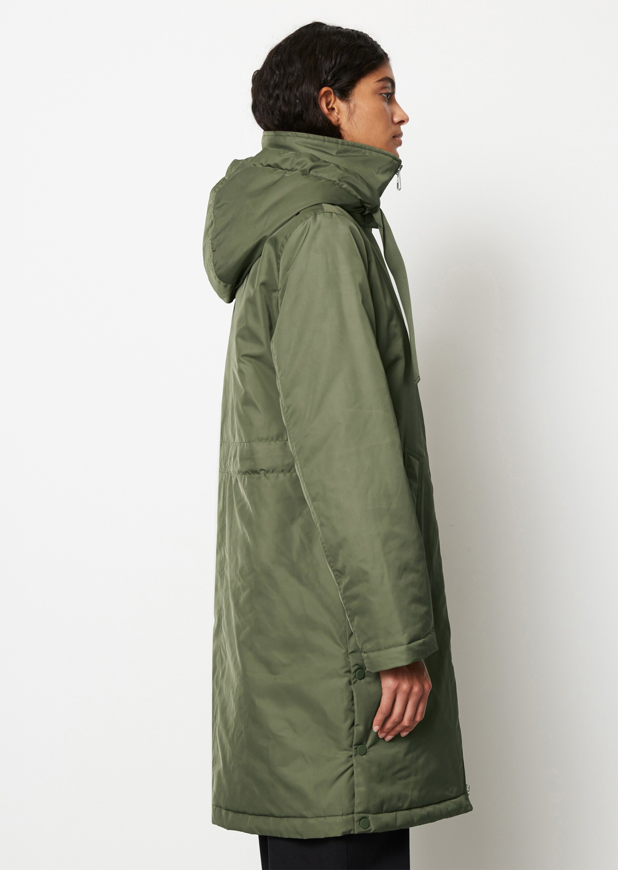 Parka mit abnehmbarer Kapuze fittedaus recyceltem Polyester-Twill