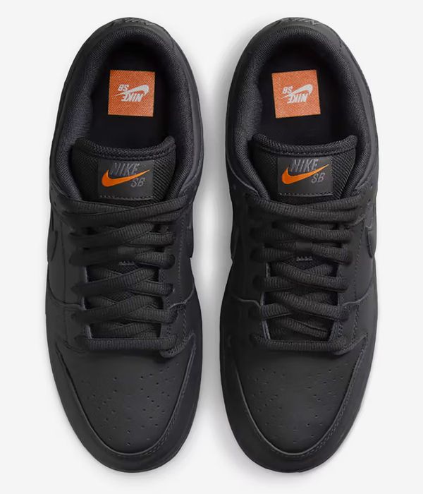 Nike SB Dunk Low Pro Schuh (black black black)