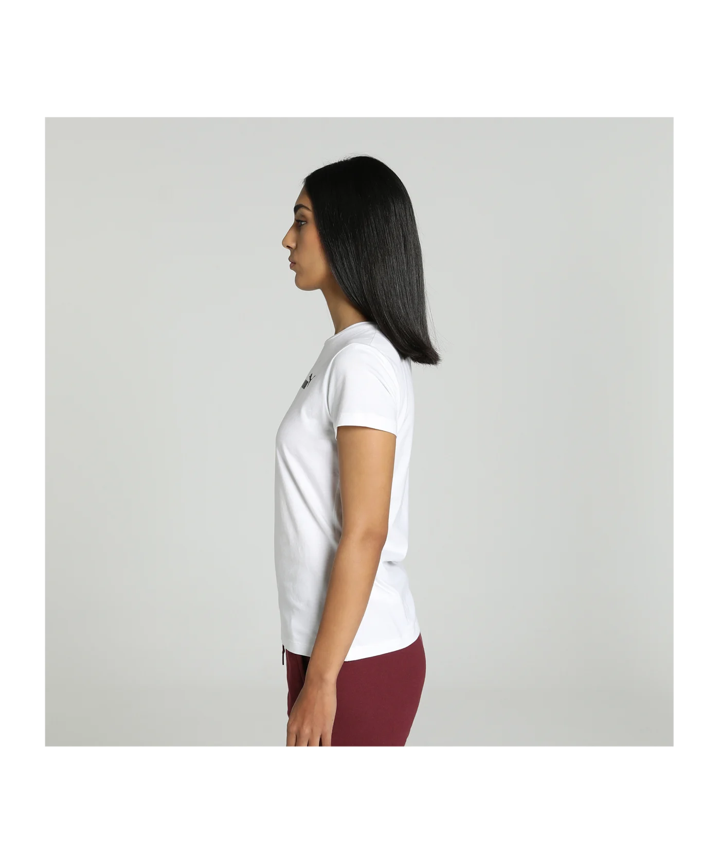PUMA ESS Small Logo T-Shirt Damen F02
