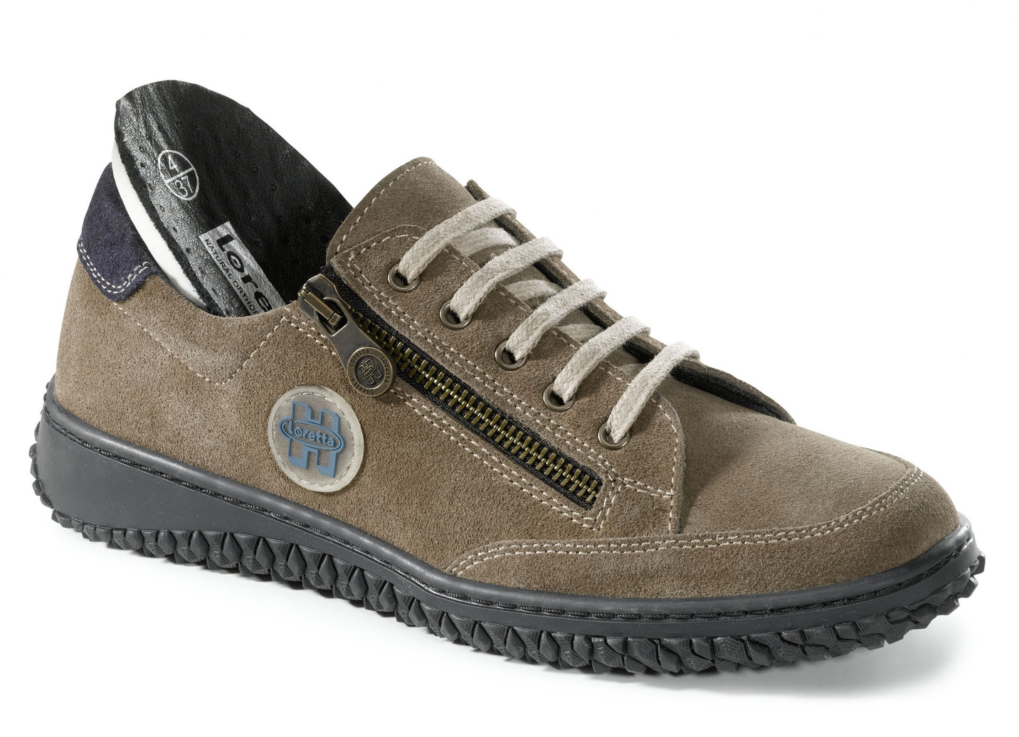 Schnürschuh im modischen Design