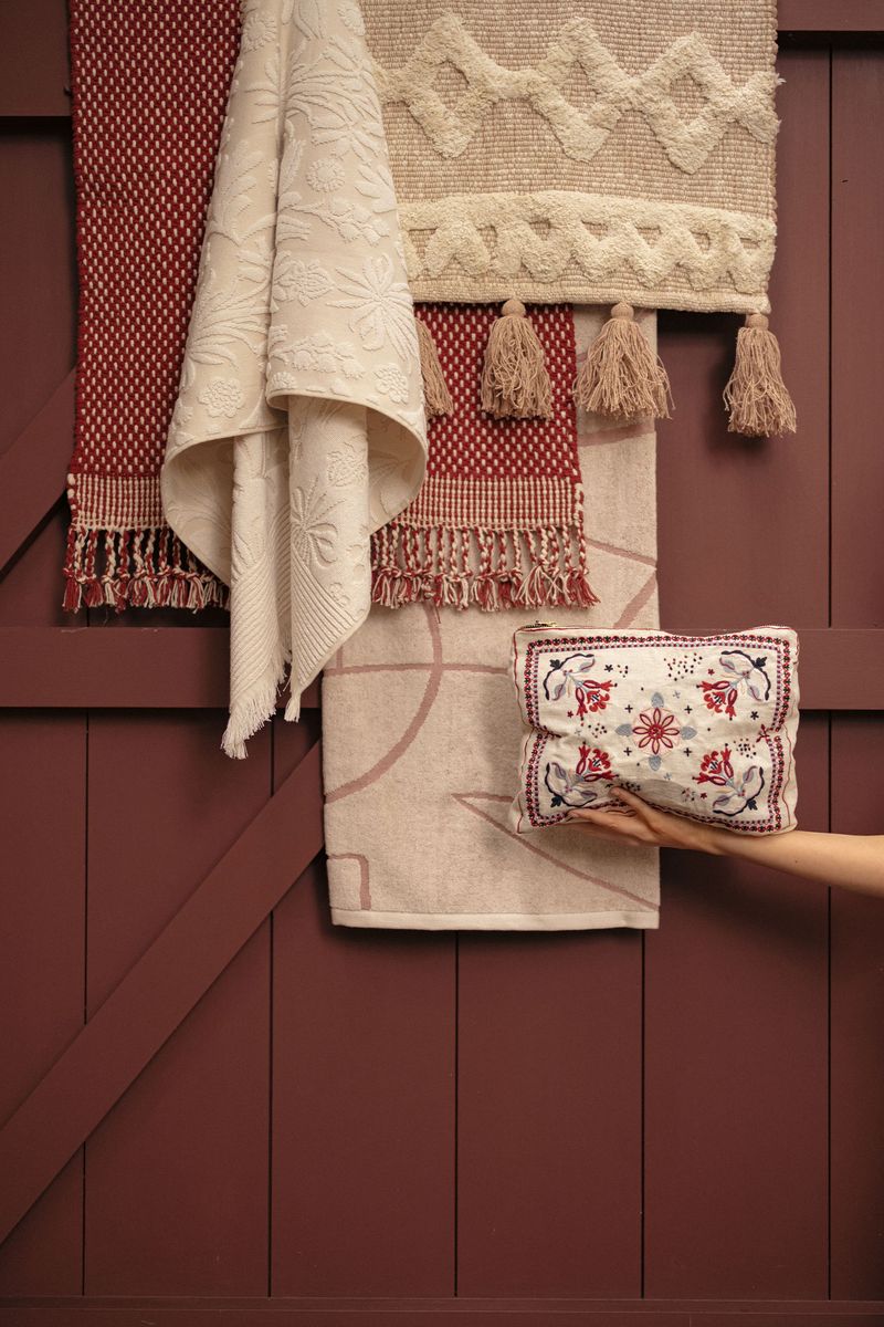 Sissy-Boy Handdoek met all over bloemenprint