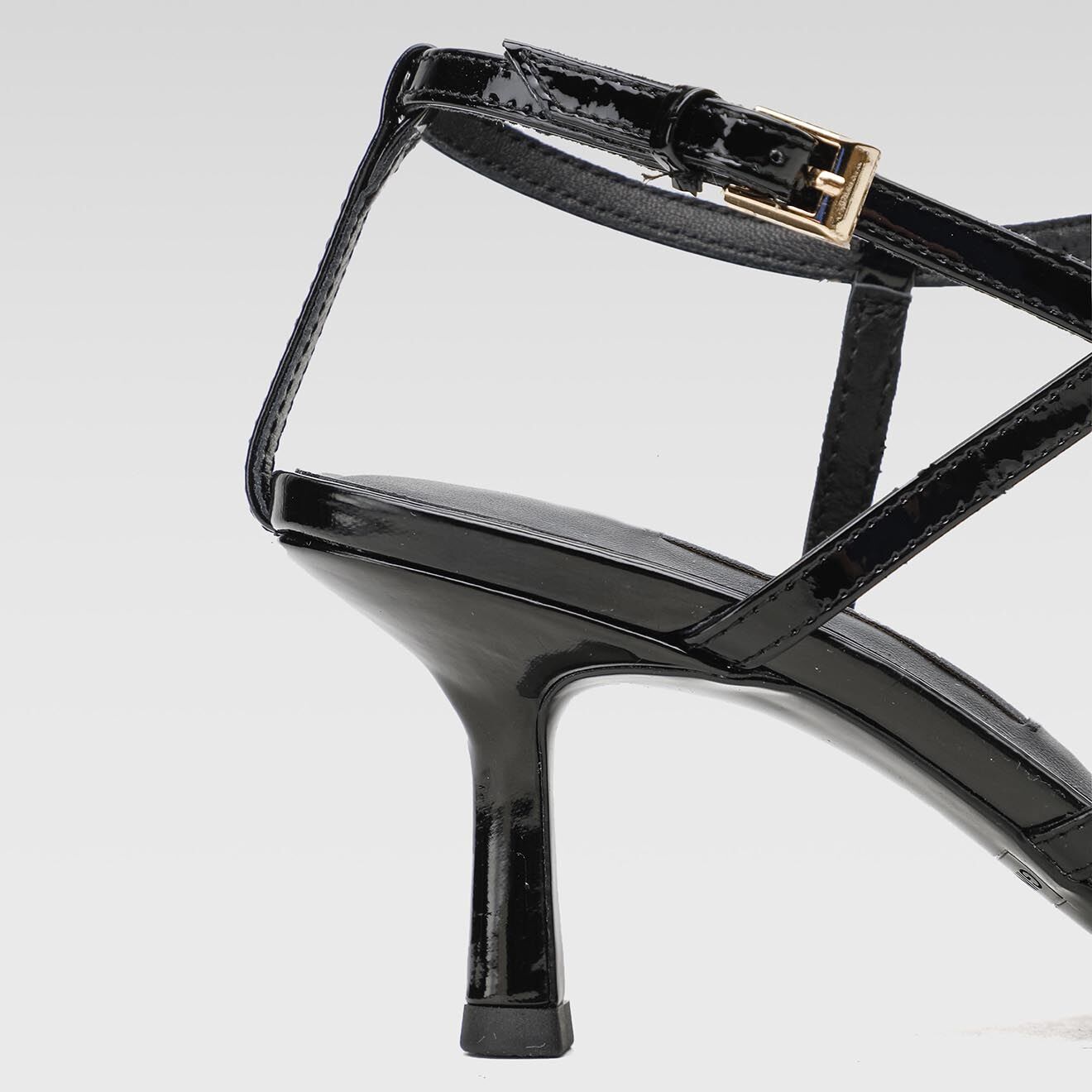 Gino Rossi Sandales en Cuir Celia noires - Talon 7 cm