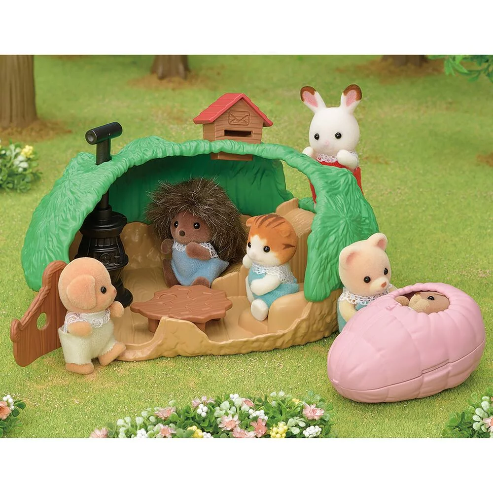 LA CACHETTE DES BEBES SYLVANIAN TOUS POUR LE BEBE