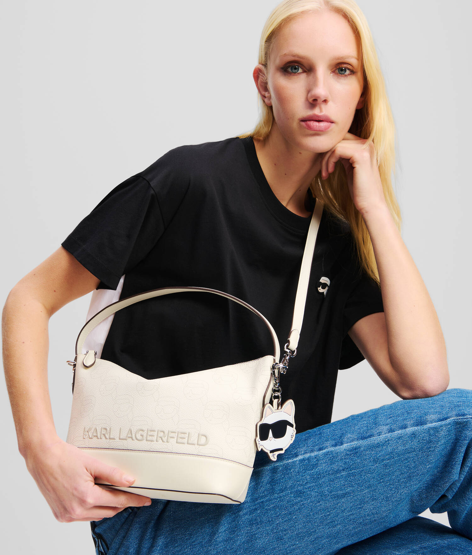 SAC BANDOULIÈRE IKON - Blanc cassé NFT imprimé sur toute la surface