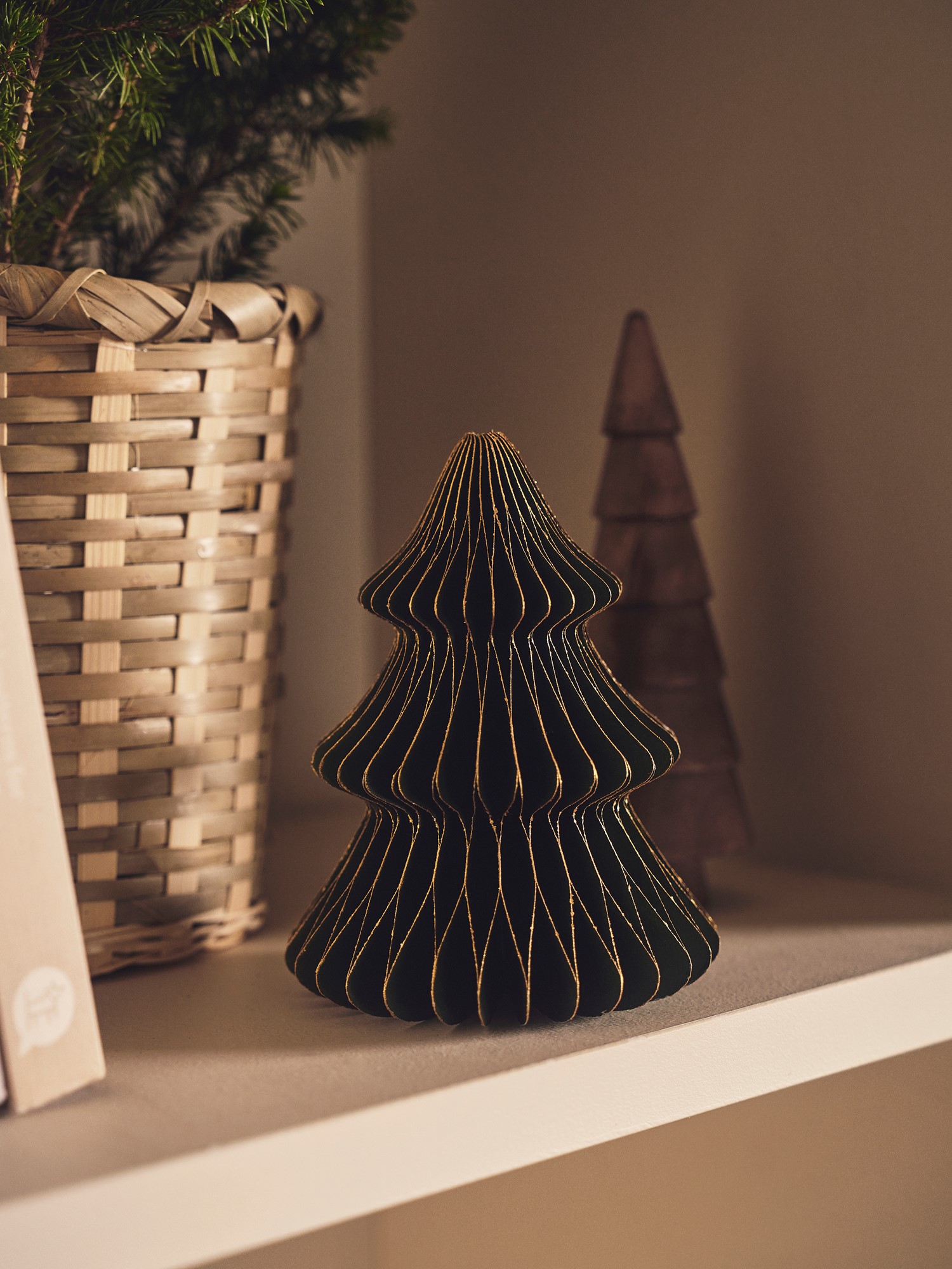 Dekorativt træ | Papir. 12 cm. | Pine Green