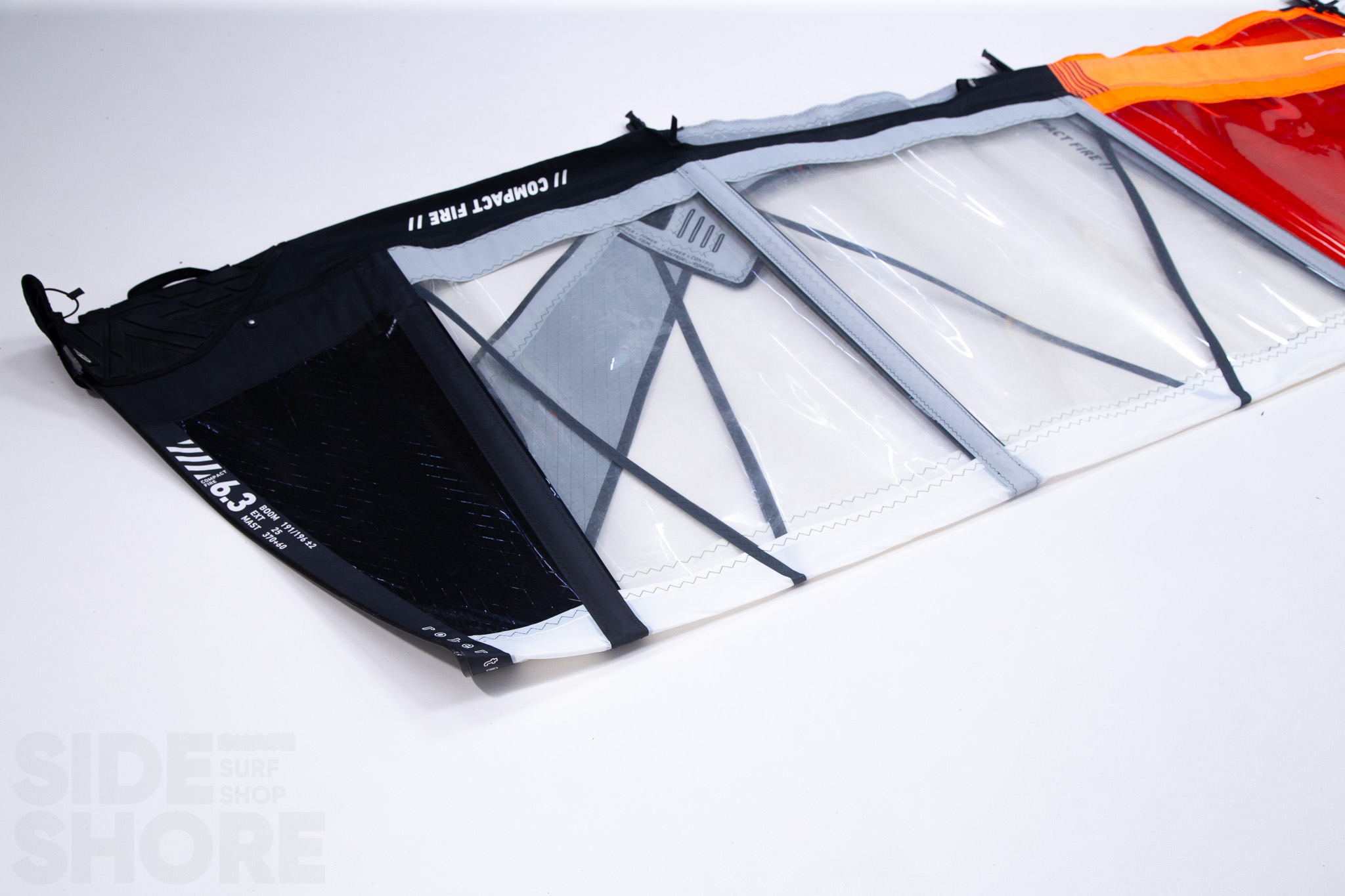 RRD Compact Fire - Y25 - 6'3 m² #47 6.3 m²
