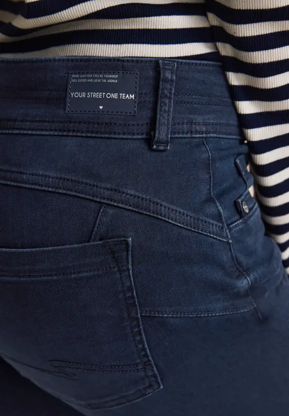 Free to move Jeans - dark blue soft washed