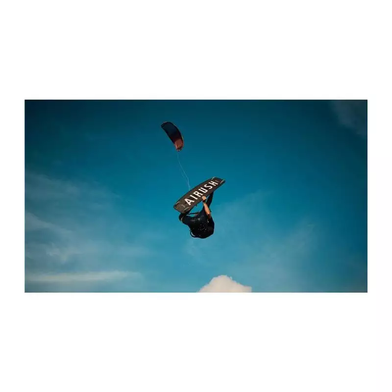 Planche Twintip AIRUSH Switch Team V11 2024