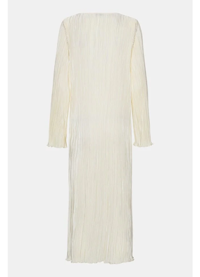 BYIC Kellyic Long Plissé Dress of off white