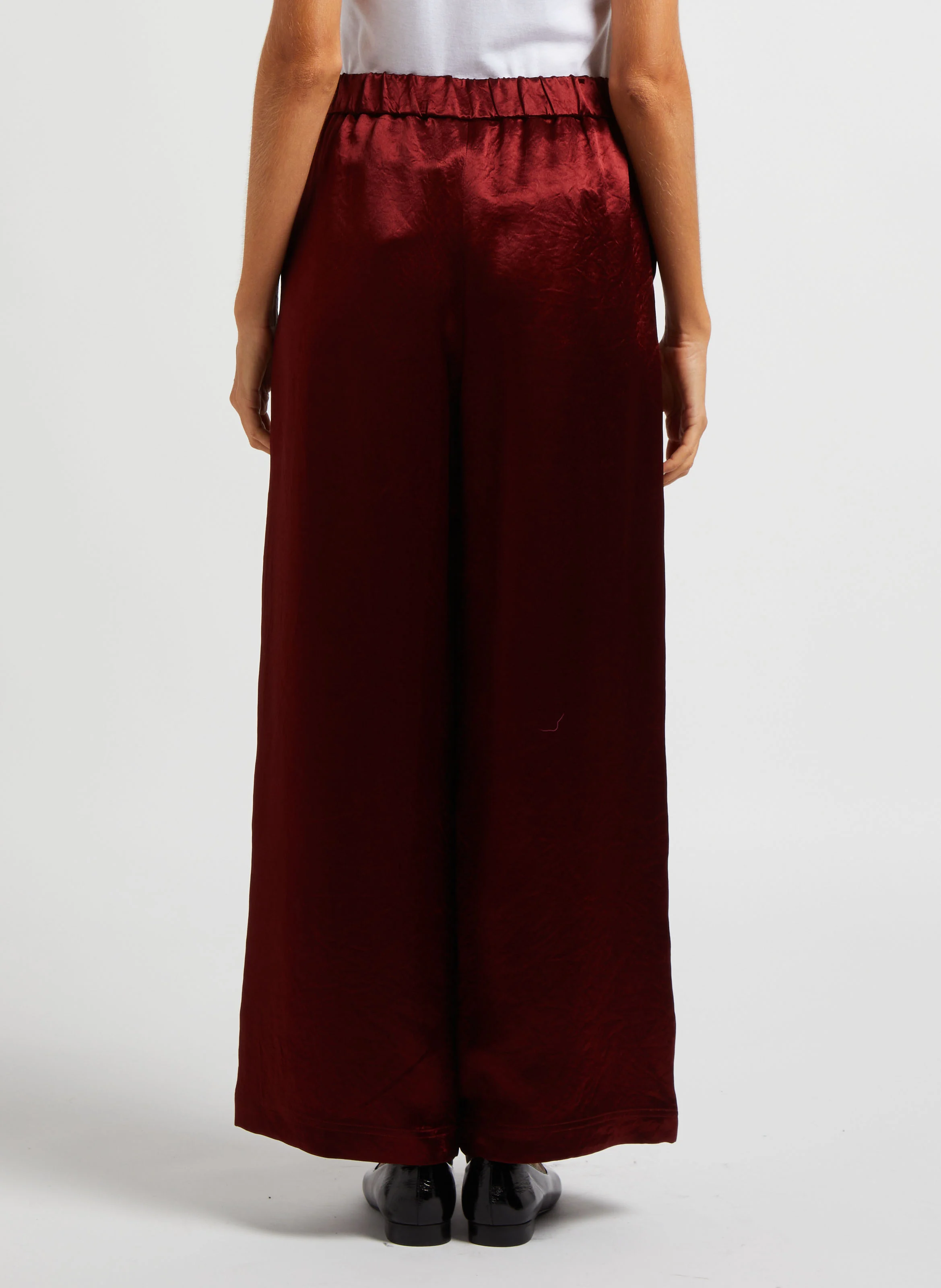 ACANTO - Pantalon large satiné| Rouge