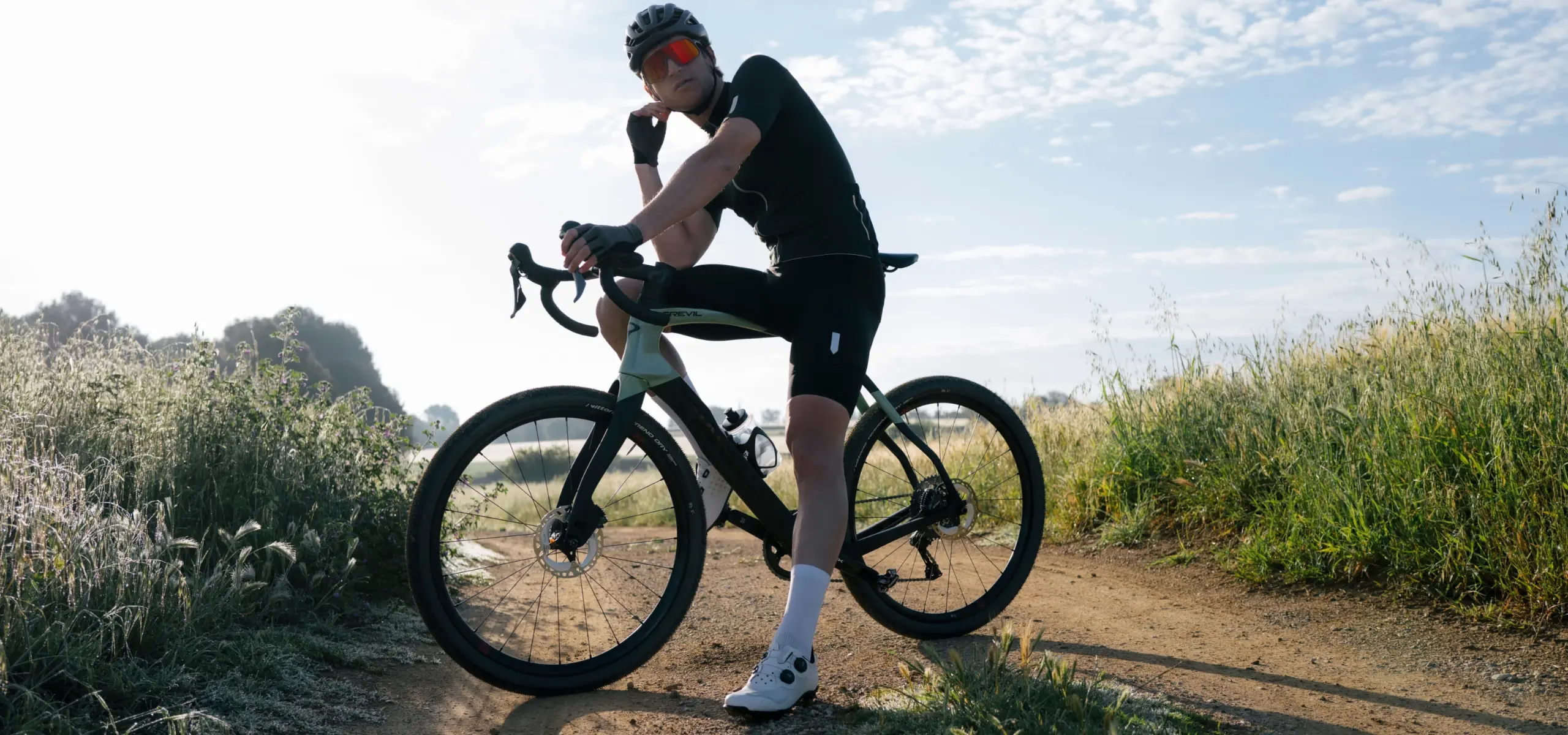 Q36.5 Adventure Cargo Gravel Fietsbroek Kort Zwart Heren