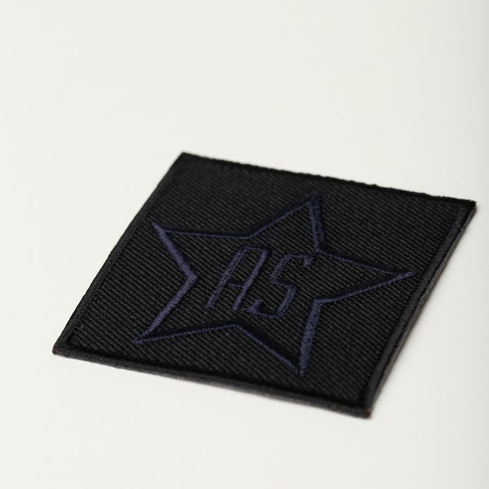 Atelier Veritas-Vierkante patch met ster 4,8x4,8cm