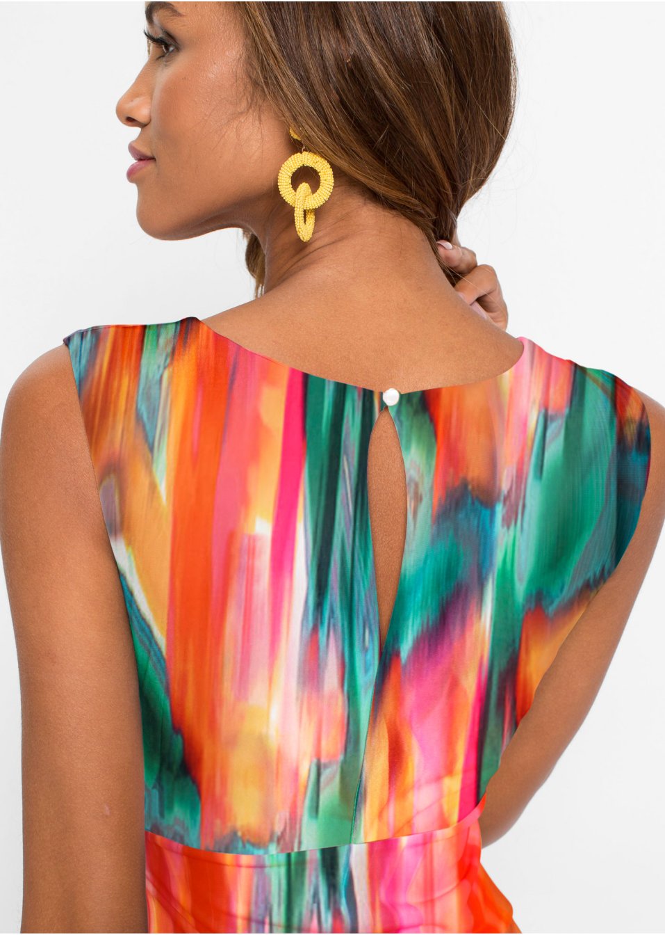 Robe avec dos ouvert