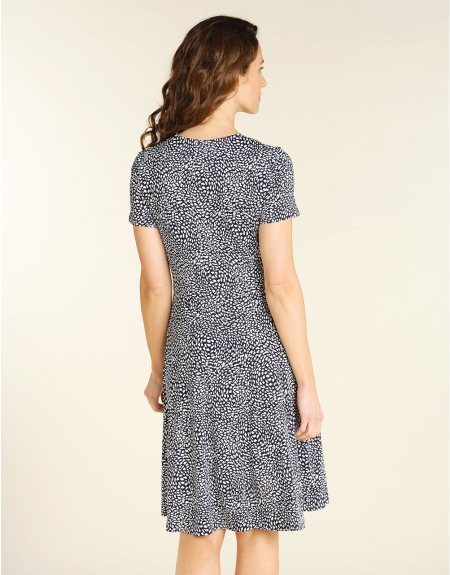 Robe cache coeur bleue