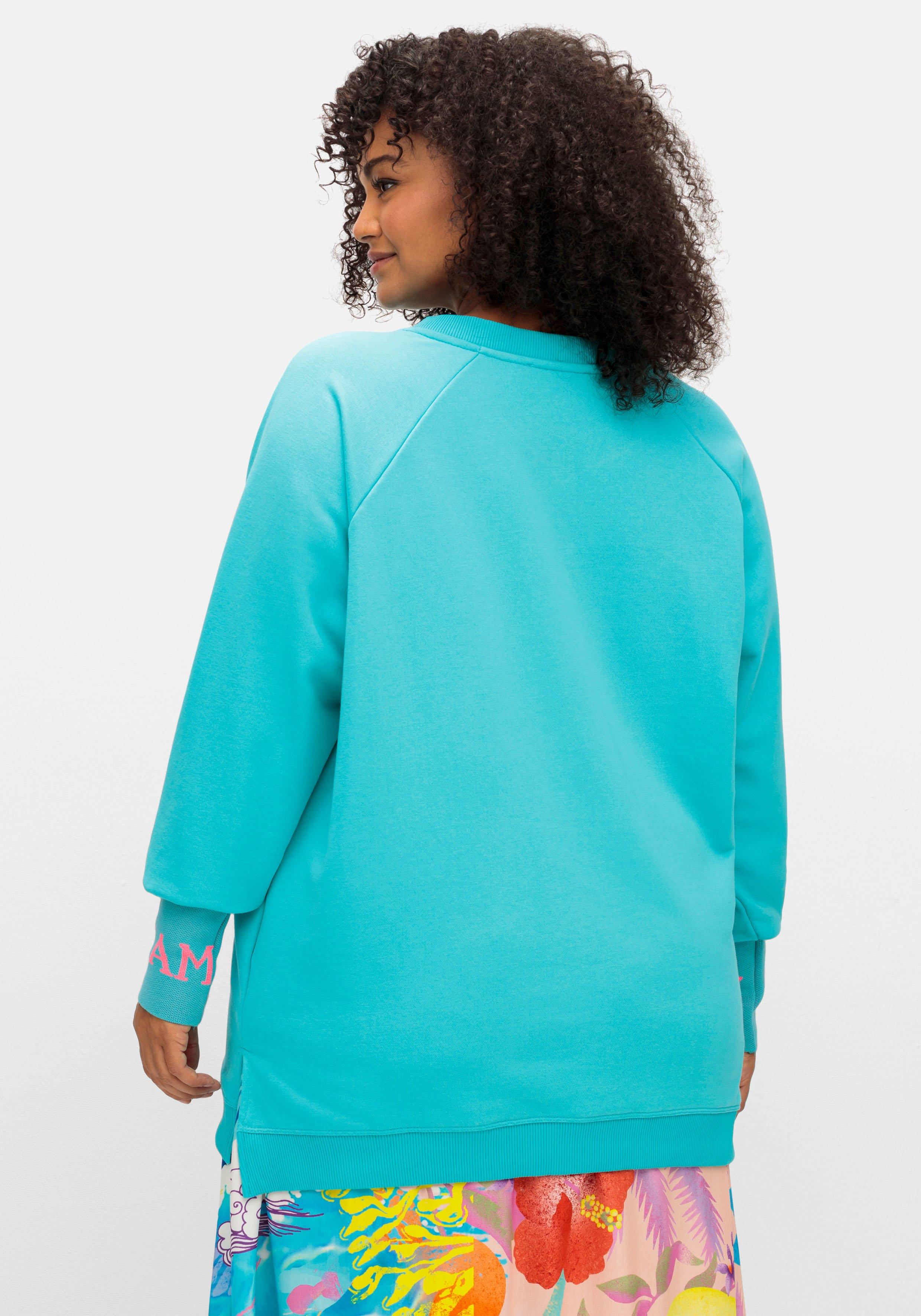Sweatshirt mit Glitzer-Frontdruck und V-Ausschnitt