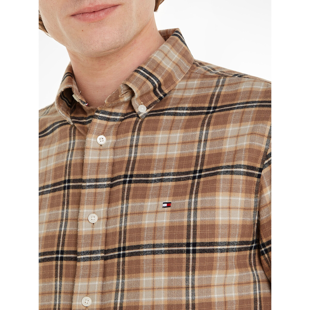 TOMMY HILFIGER<br>Camisa xadrez tartan, colarinho com botões