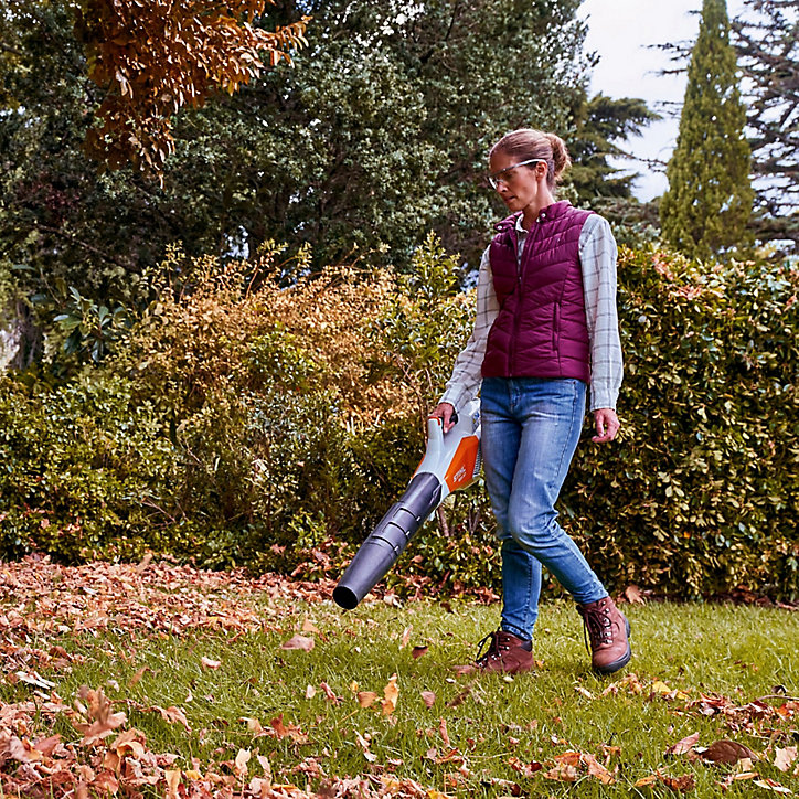 Souffleur sans fil sur batterie Stihl BGA57 (sans batterie)